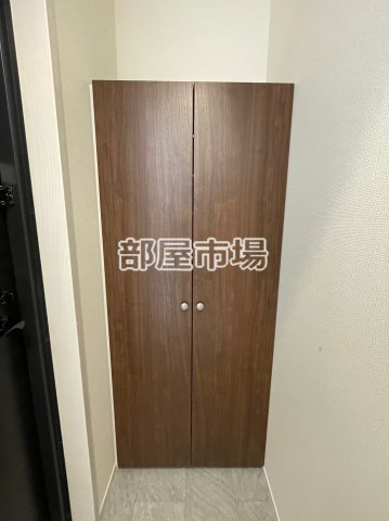 ラヴィデ香風園の玄関|シューズボックス