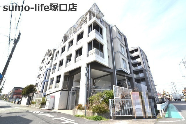 武庫之荘ジェメッリ北棟の外観