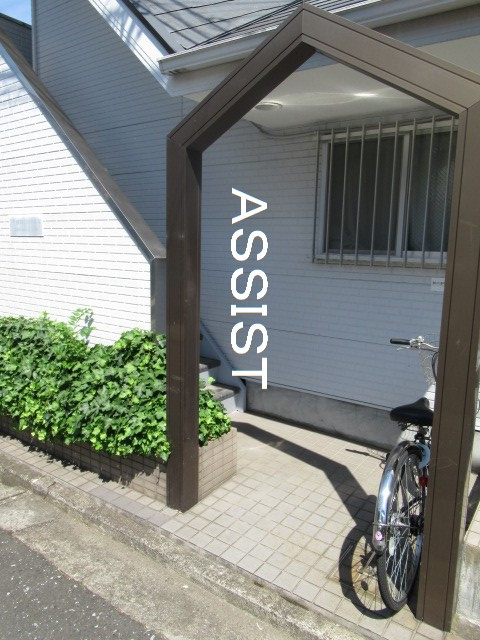 御殿山ハウスAのエントランス