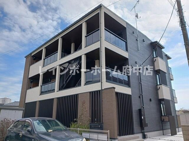 エメラ　ファミーユ