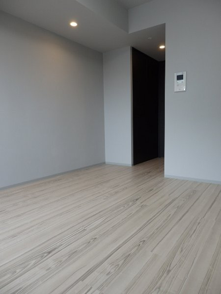 新品家具付きマンション左門町13(KaGood東京)の洋室