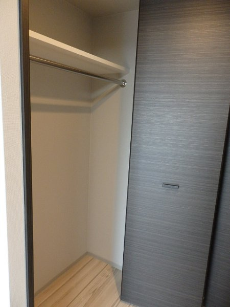 新品家具付きマンション左門町13(KaGood東京)の収納
