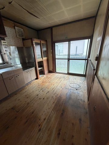 【 売主 】横浜市戸塚区柏尾町　戸建のキッチン