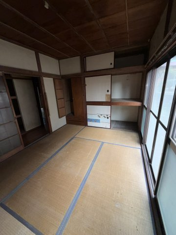 【 売主 】横浜市戸塚区柏尾町　戸建の和室|1階和室6帖