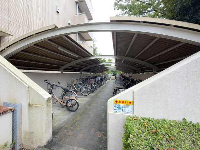 ヴィルヌーブ南越谷Ａ棟のその他