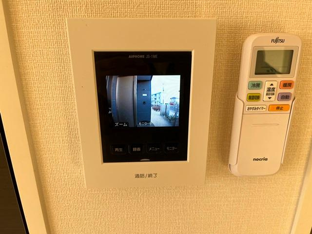 アルオナⅣの内装|カメラ付インターホン