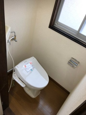フォーサイト長尾アパルトメントアールのトイレ|清潔感のあるトイレです
