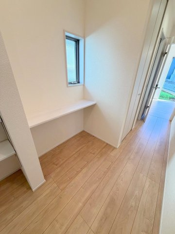松伏町松伏　新築戸建　全9棟　1号棟のその他|便利なカウンター付きの空間です