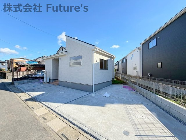 松伏町松伏　新築戸建　全9棟　1号棟の外観|「北越谷」駅バス15分『松伏』停歩3分で駅までのアクセスも良好◎