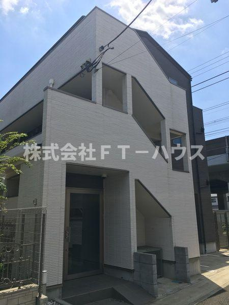 ベルメント本八幡の外観