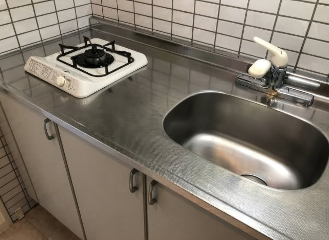 ヒルクレスト大橋駅前ロータリーのキッチン|初めての一人暮らしの方へおすすめです。