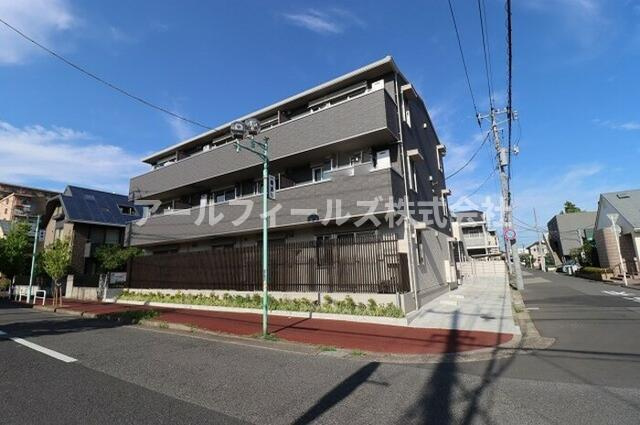 シャルムの外観