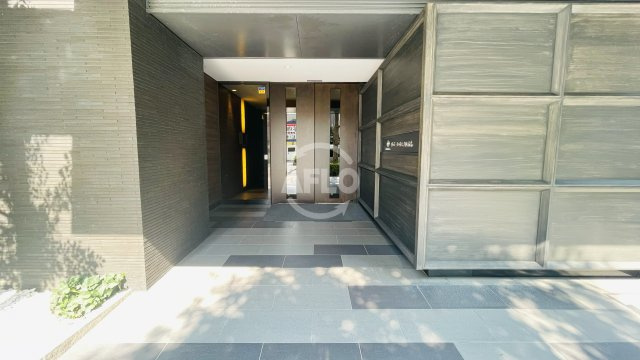 ザ・パークハウス大阪福島　上福島小学校区のエントランス|ザ・パークハウス大阪福島　エントランス
