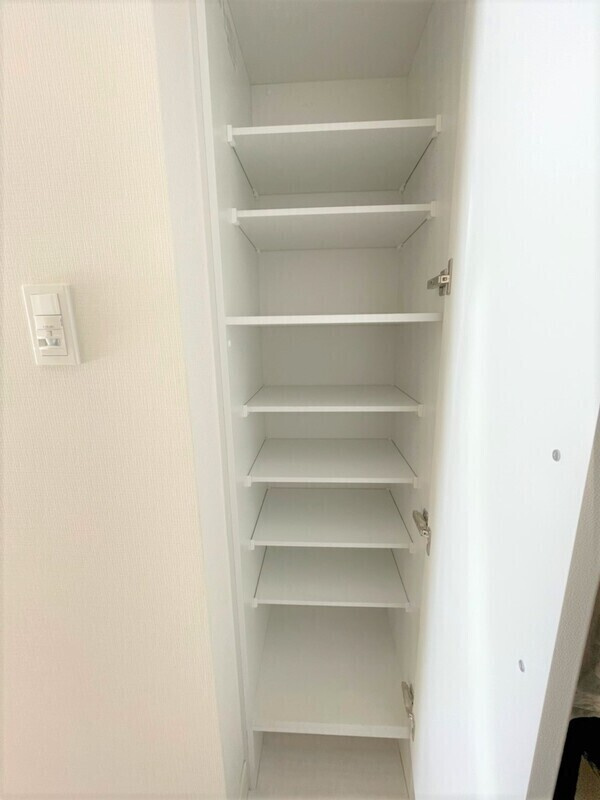 SHOKEN Residence横浜天王町の玄関