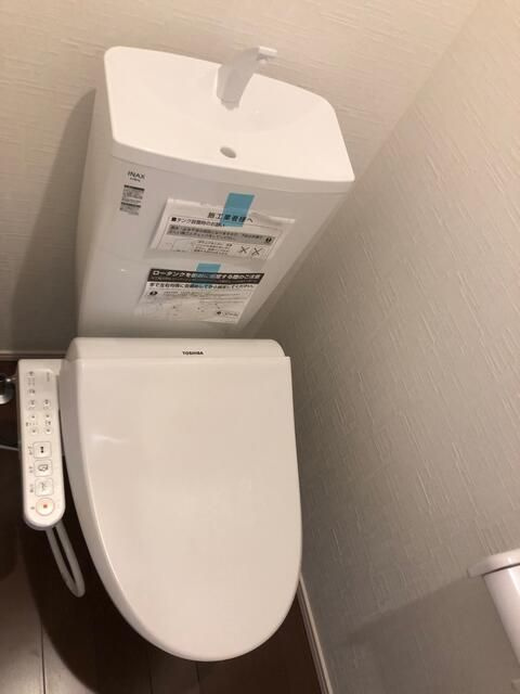 ＷｙｎｎＹａｇｉｒｉのトイレ