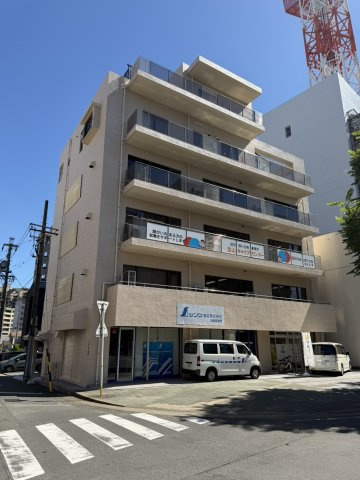 金山 一棟マンション(熱⽥区新尾頭３丁⽬一棟マンション)の外観