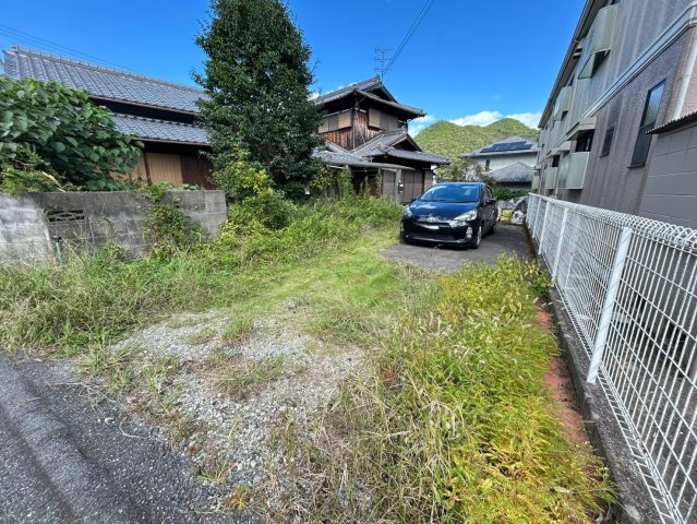 西脇市小坂町　古家付き売土地の周辺
