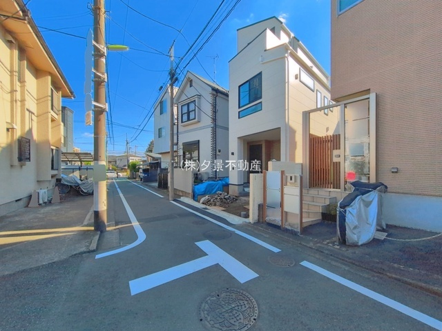 《仲介手数料無料》世田谷区喜多見８丁目7-17新築一戸建て‎