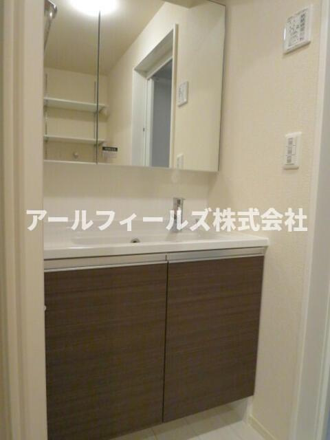 ノエル新松戸の洗面所