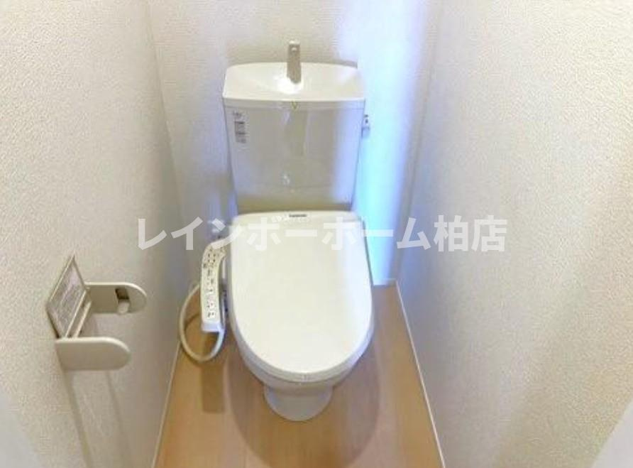 仲介手数料（賃料の1.10ヵ月）の50％OFF対象物件！のトイレ