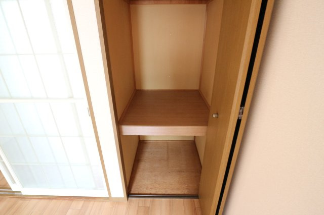 グリーンヒルズ中峠台 Ａの収納