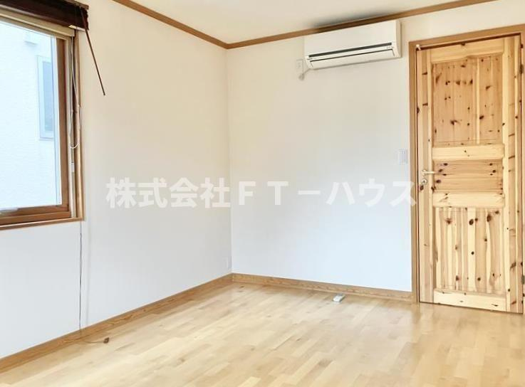 堀之内戸建の寝室