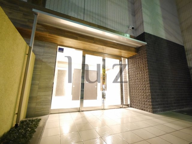 リヴシティ横濱弘明寺弐番館のエントランス
