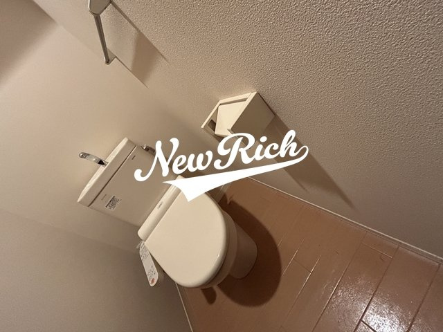北群馬郡吉岡町大字大久保のアパートのトイレ