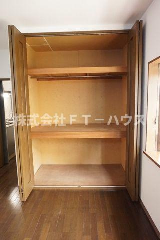 アークサンコー(E-149)の収納
