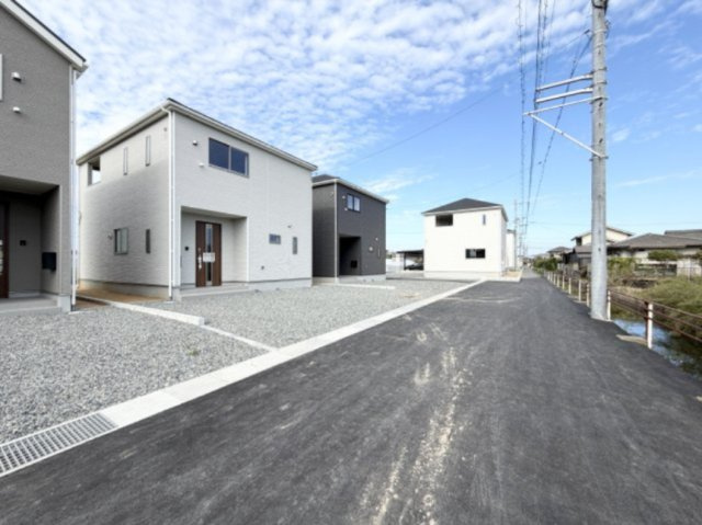 【前面道路含む現地写真】 | クレイドルガーデン倉敷市連島町鶴新田第15 (全4棟)