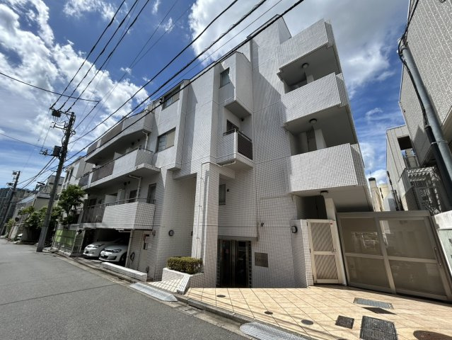 【外観】 | ご自宅から現地まで、当社スタッフがお車にて、「お迎え・お送り」をしております。ぜひお気軽にお問い合わせくださいませ♪
2025年7月19日撮影