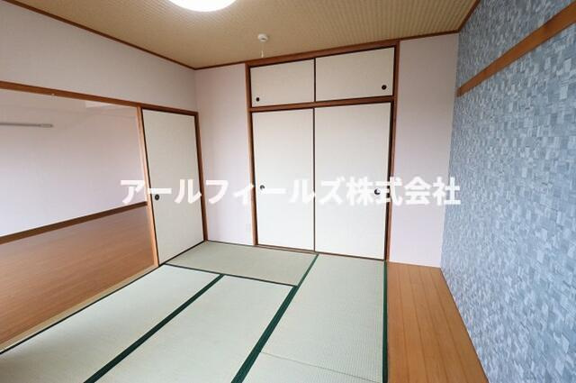 アーバンクレストの和室