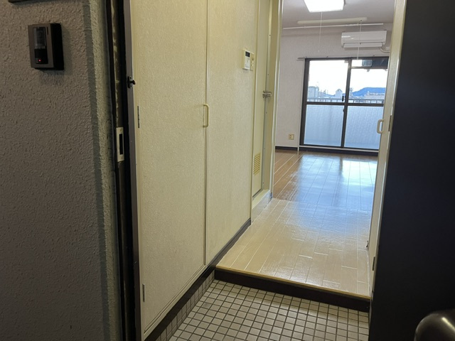 【玄関】 | 徳山駅前スカイマンション