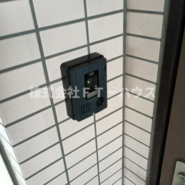 フレシールＭ２　　４０１の玄関
