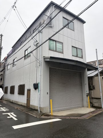 西脇山田倉庫の外観
