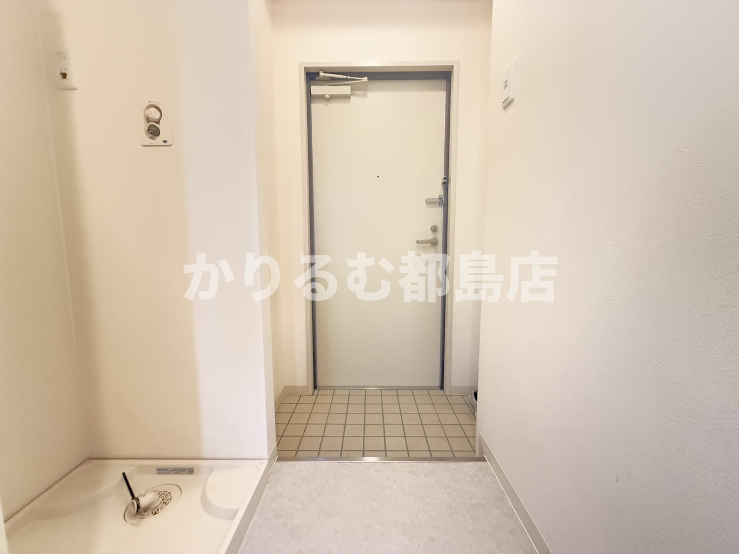グランカーサ都島の玄関