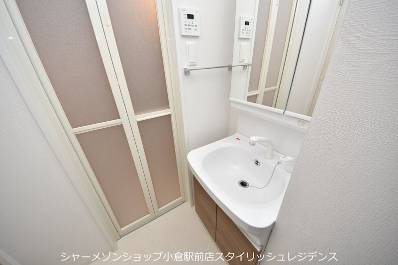 ウイングス門司駅前の洗面所