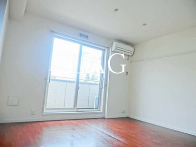 【居間・リビング】 | 木津ハイツ | 洋室のお部屋です。