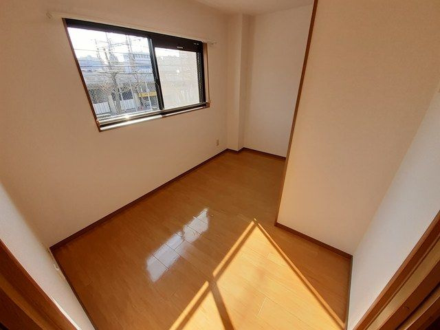 神戸市中央区割塚通５丁目の賃貸マンションの居間・リビング