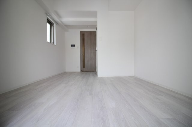 神戸市中央区磯上通４丁目の賃貸マンションの居間・リビング