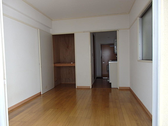 神戸市中央区国香通６丁目の賃貸マンションの居間・リビング