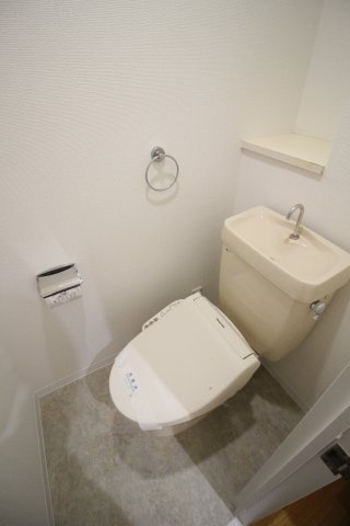 六甲司ハウスのトイレ