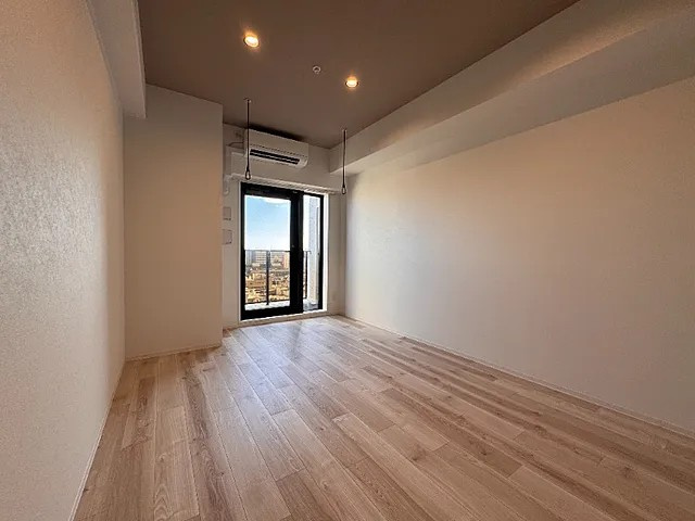 神戸市中央区国香通４丁目の賃貸マンションの居間・リビング