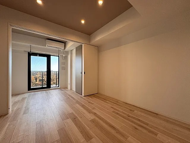神戸市中央区国香通４丁目の賃貸マンションの居間・リビング