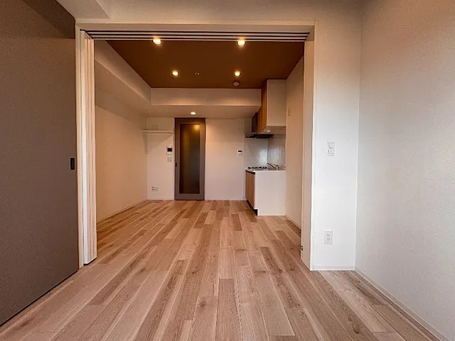神戸市中央区国香通４丁目の賃貸マンションの居間・リビング