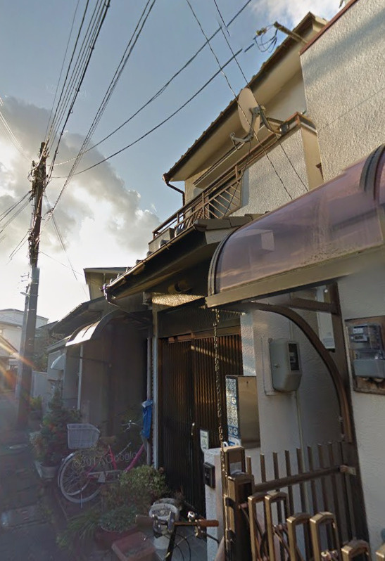 泉町４丁目テラスハウス