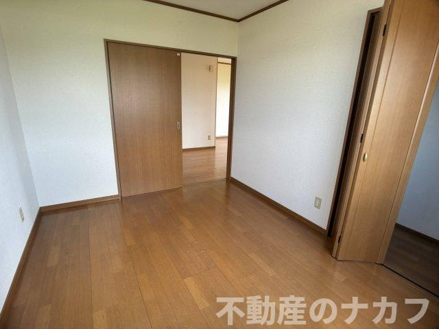 フラワーガーデンハイツの洋室|※過去の室内写真のため現況と異なる場合があります