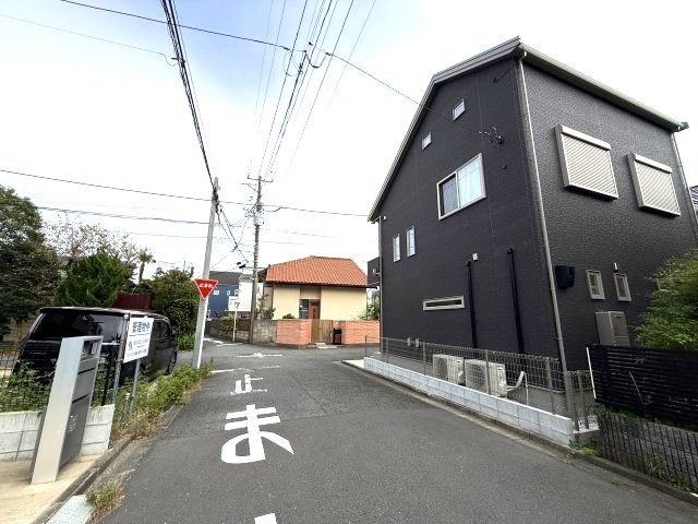 築浅住宅！角地　大手ハウスメーカー施工の外観|外観