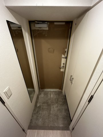 【玄関】セレニテ兵庫エクラ