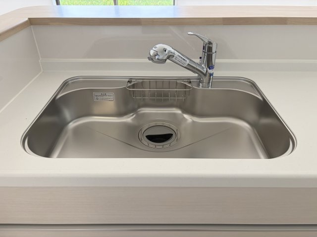 【設備】 | クレイドルガーデン倉敷市連島町鶴新田第15 (全4棟) | 浄水機能付きキッチン水栓